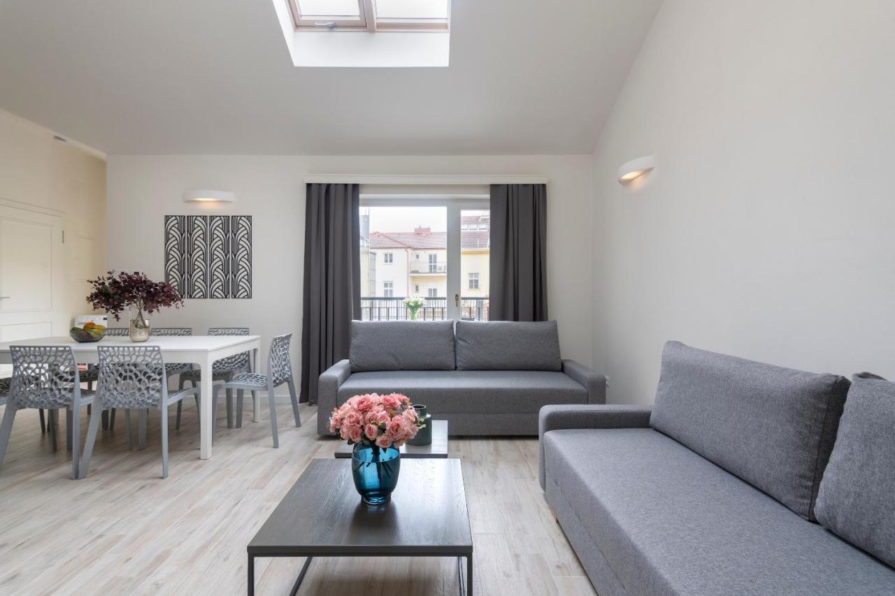 Kinsky Garden Apartments And Suites By Dwellfort Prague Luaran gambar