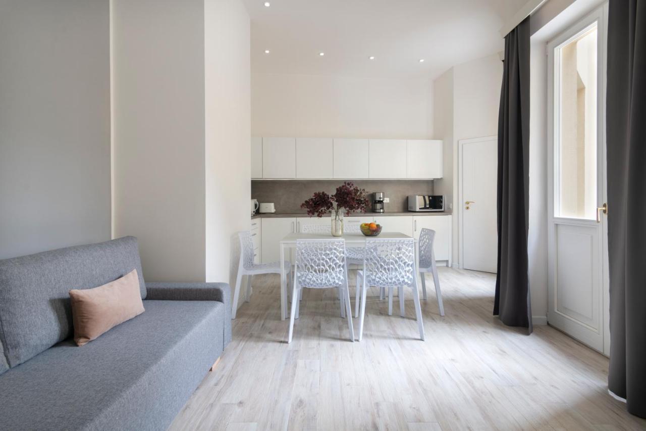 Kinsky Garden Apartments And Suites By Dwellfort Prague Luaran gambar