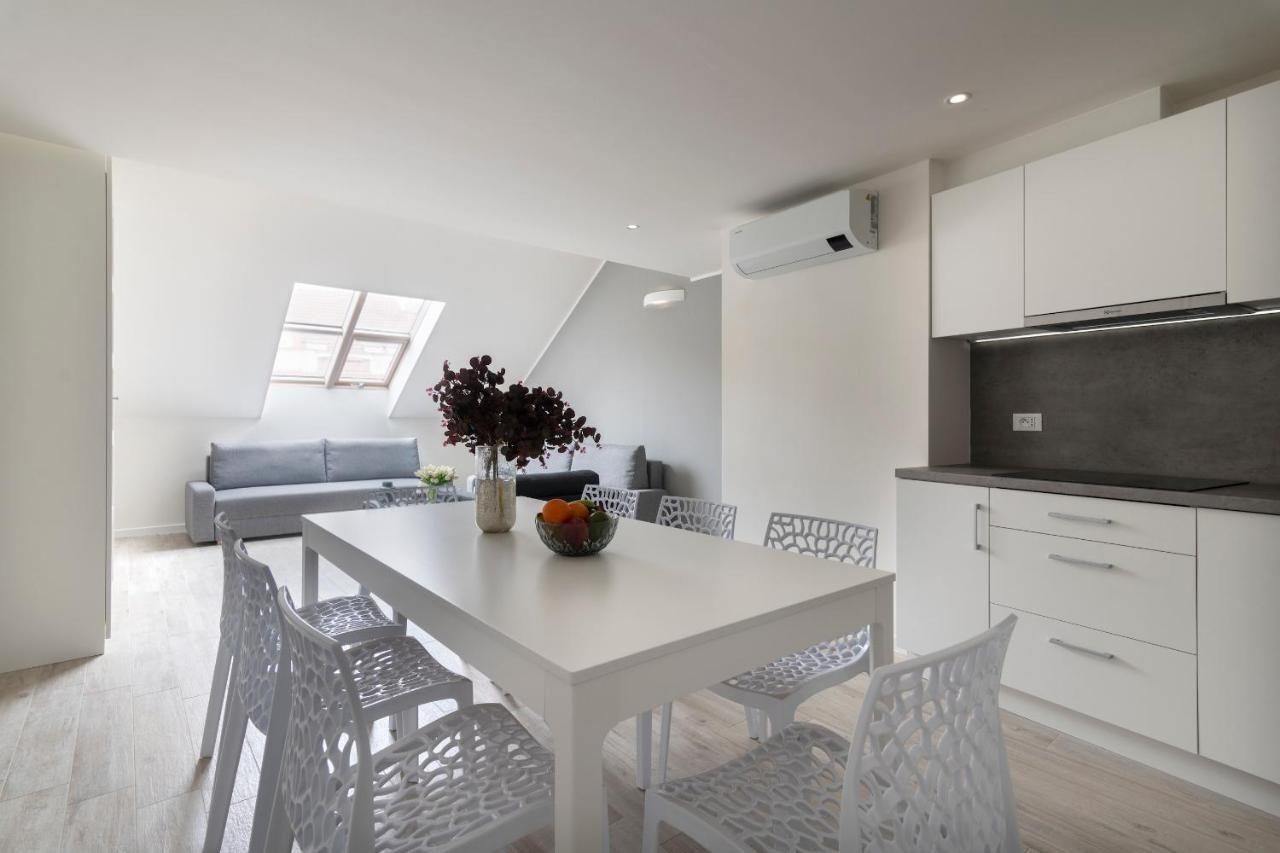 Kinsky Garden Apartments And Suites By Dwellfort Prague Luaran gambar