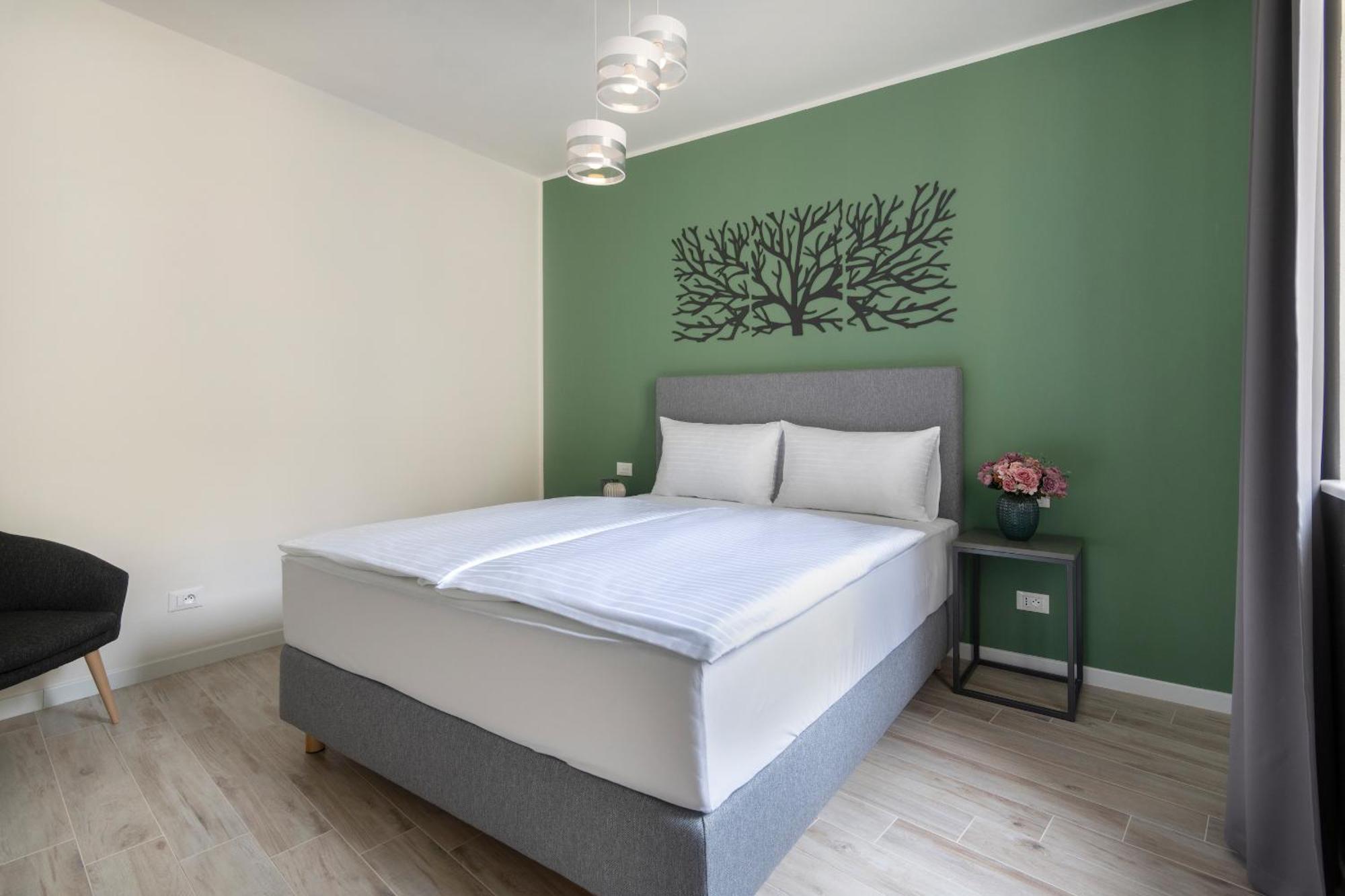 Kinsky Garden Apartments And Suites By Dwellfort Prague Luaran gambar